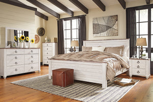 Willowton  Panel Bed