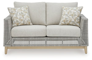 Seton Creek Loveseat w/Cushion