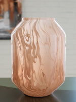 Dushby Vase