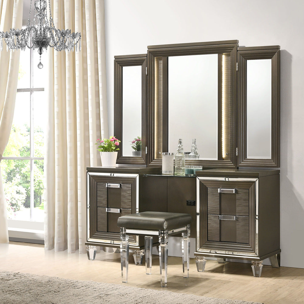 Twenty Nine - 3 Piece Vanity Set