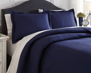 Raleda King Coverlet Set